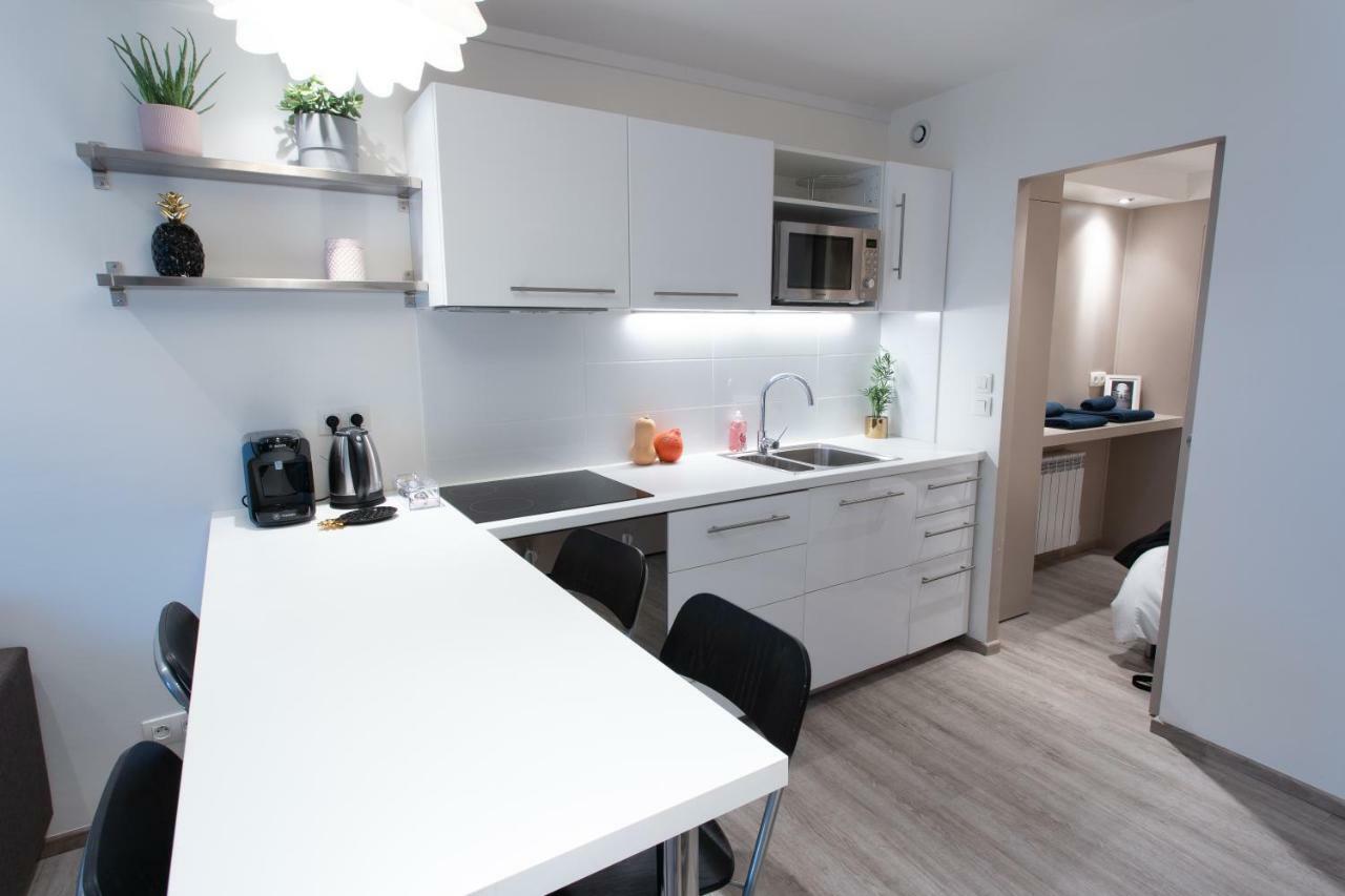 Appartement Au Pied De La Cathedrale Remeš Exteriér fotografie