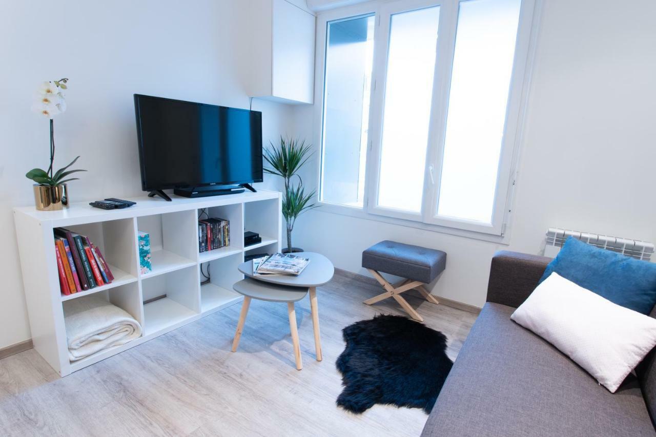 Appartement Au Pied De La Cathedrale Remeš Exteriér fotografie